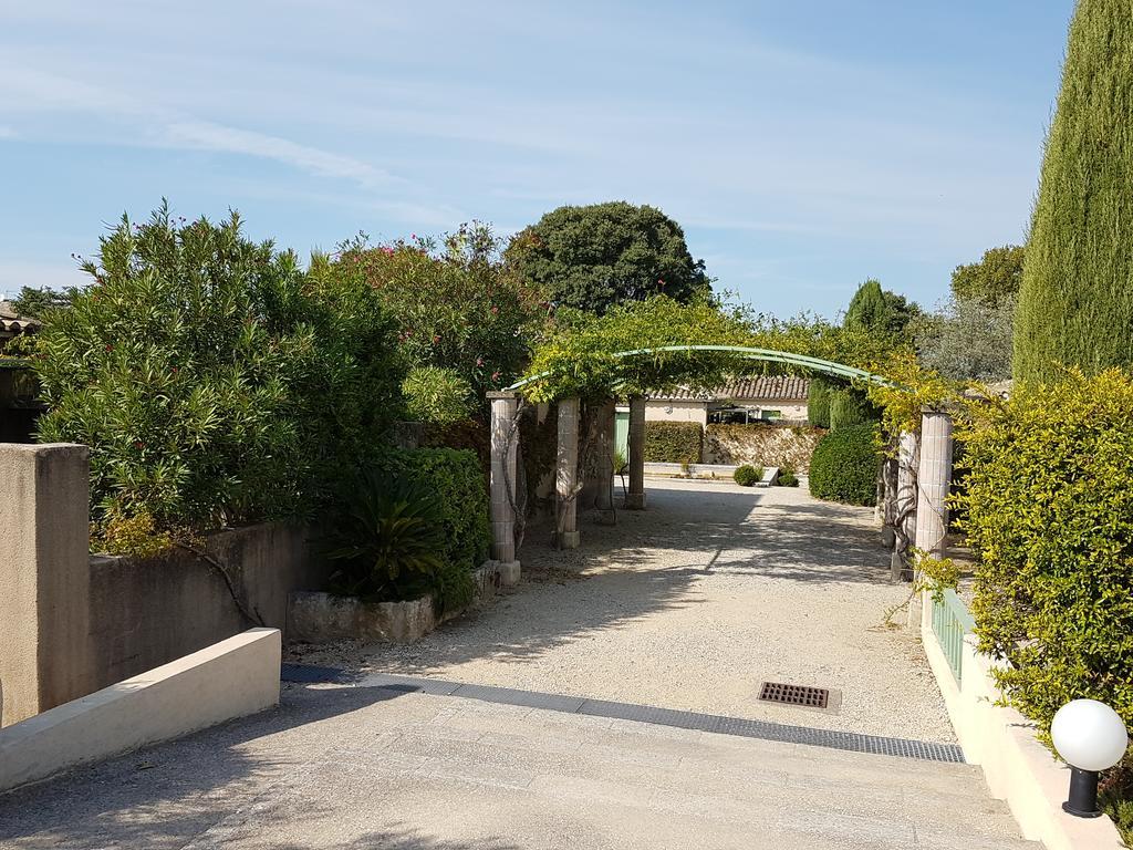 Les Jardins De Fontanille Saint-Remy-de-Provence Bagian luar foto