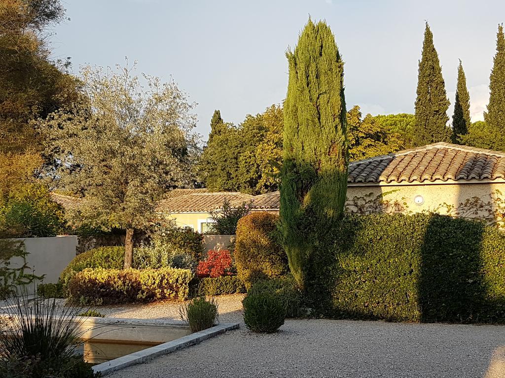Les Jardins De Fontanille Saint-Remy-de-Provence Bagian luar foto